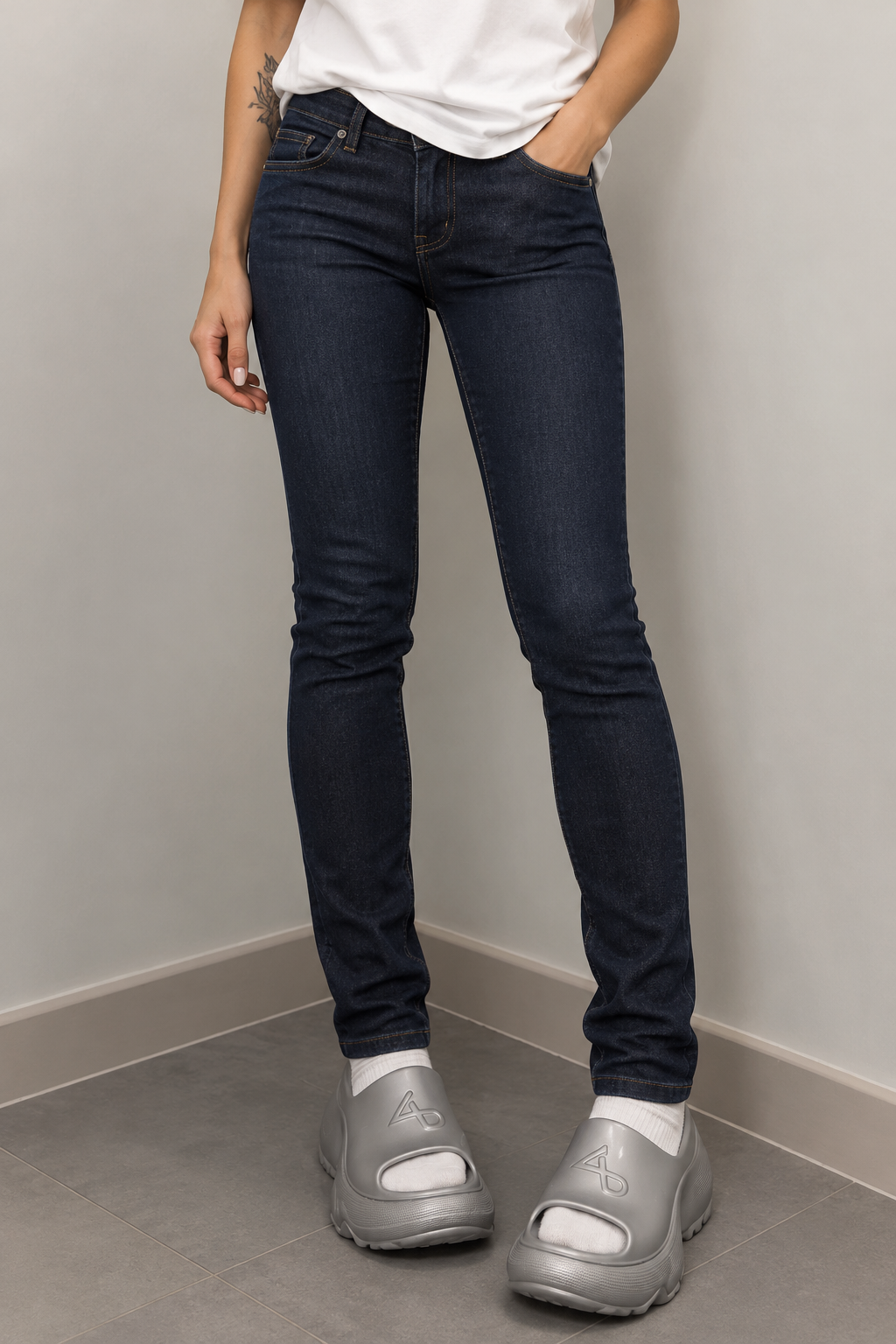 AVELIA - MIL JEANS