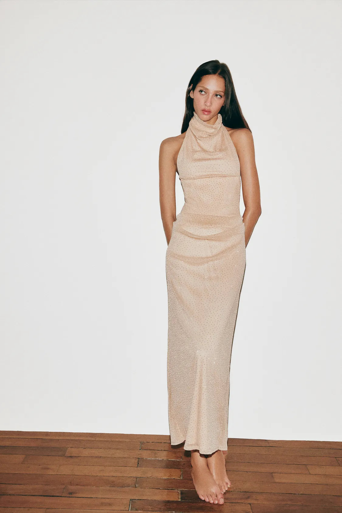 AVELIA - SHY MAXI DRESS